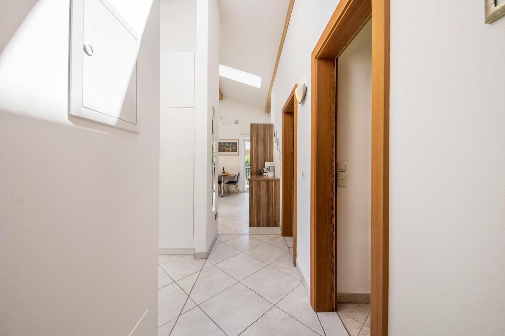 אפיאנו סולה סטרדה דל וינו Angerblick Apartment מראה חיצוני תמונה