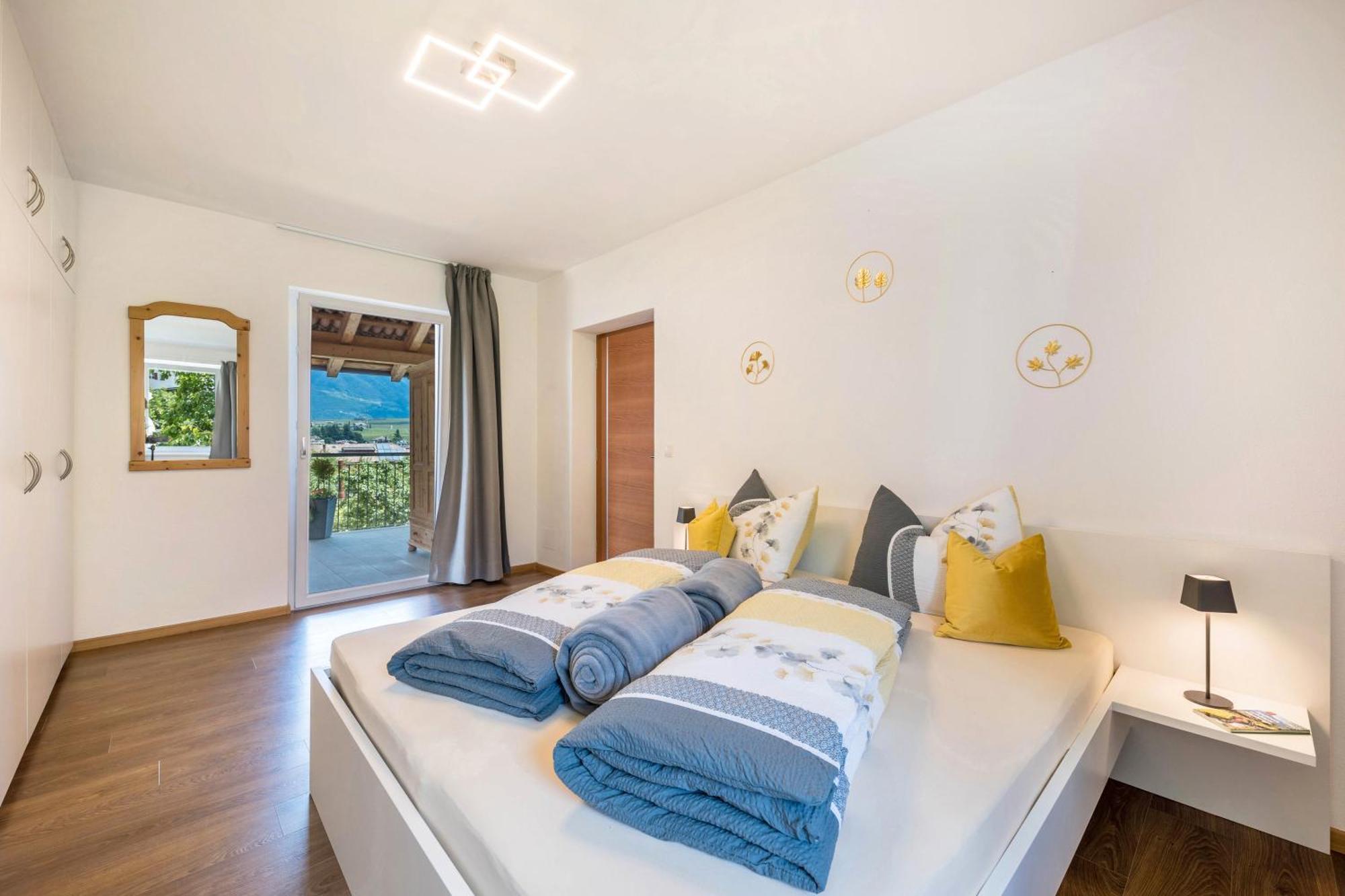 אפיאנו סולה סטרדה דל וינו Angerblick Apartment מראה חיצוני תמונה